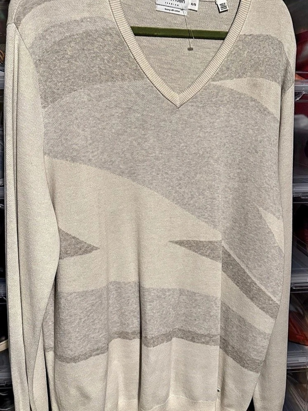 Calvin Klein Luxury Silk Cotton Geometric V-Neck Silk Cotton Sweater Size XL